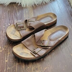 American Eagle Sandals